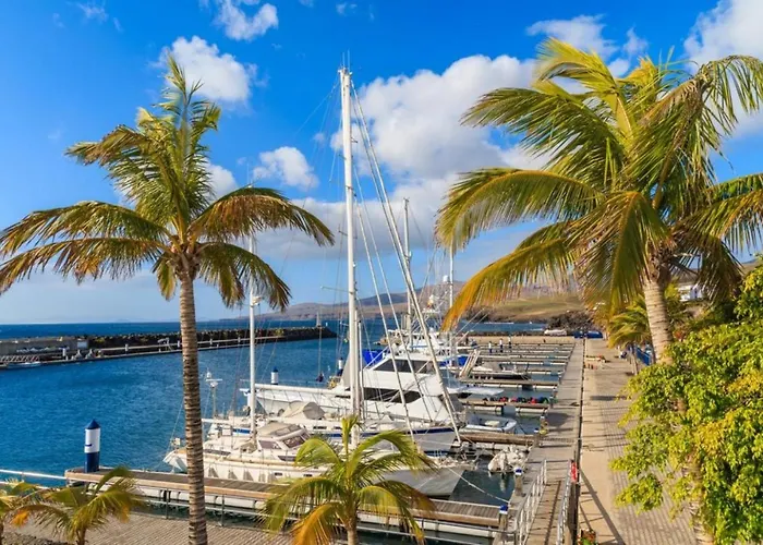 Tamia & Atlantico Marina Rubicon Вилла Коста Бланка